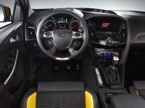 Салон Ford Focus ST 2013