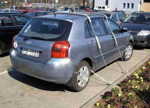 Автоприколы - Скованные одной цепью